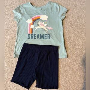 Garanimals size 3T Green top, navy shorts